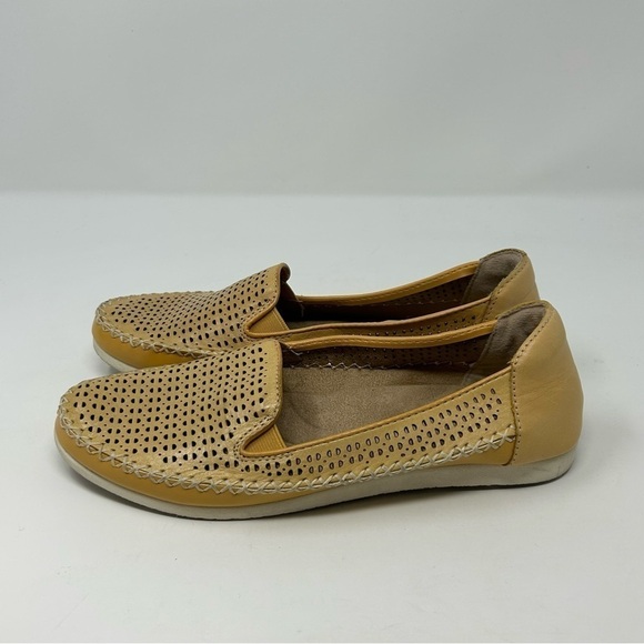 Earth Origins Lark Lizzy Amber Yellow Leather Perforated Loafers Size 9 - Picture 7 of 12
